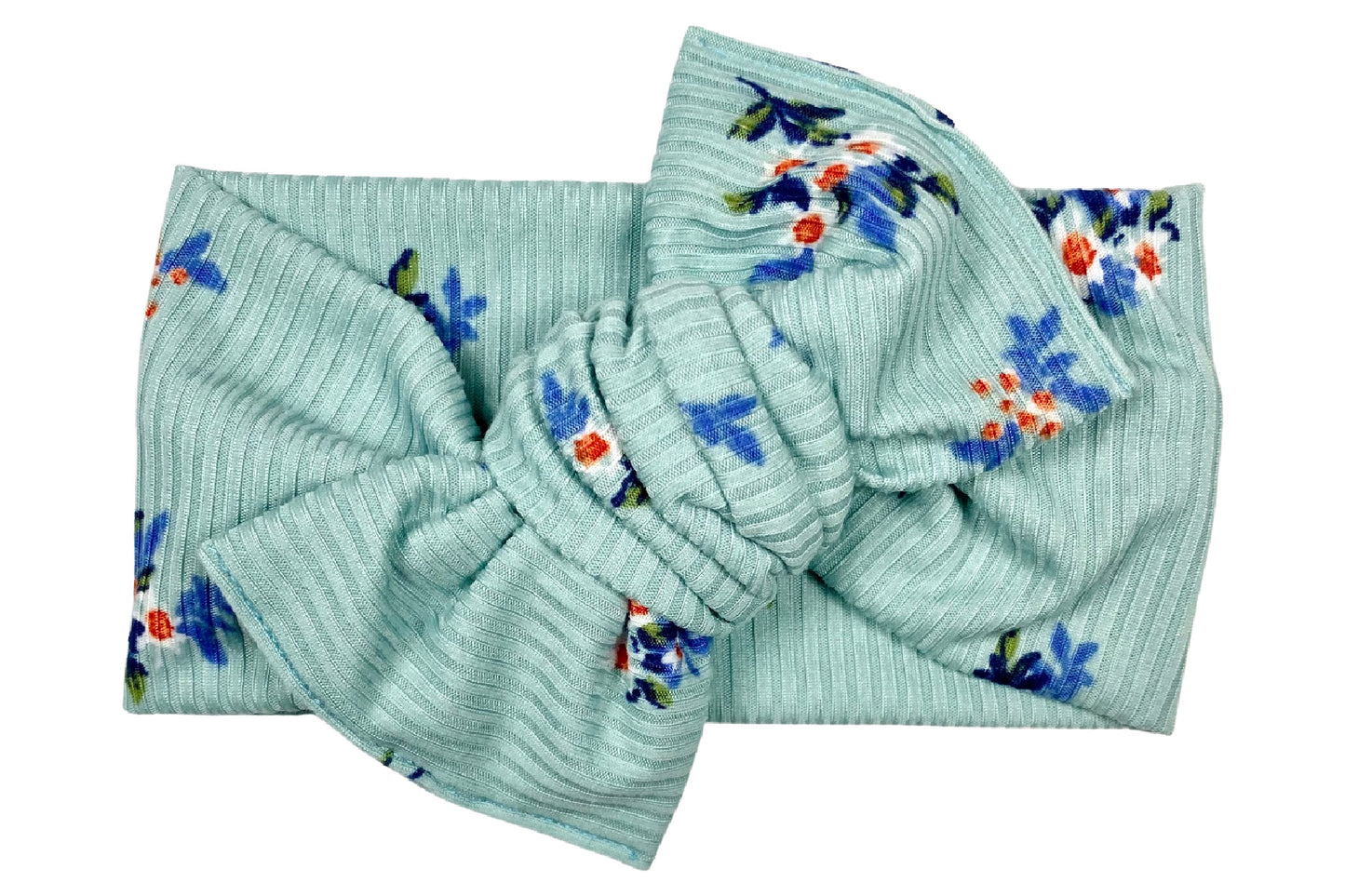 Sea Foam and Periwinkle Rib Floral
