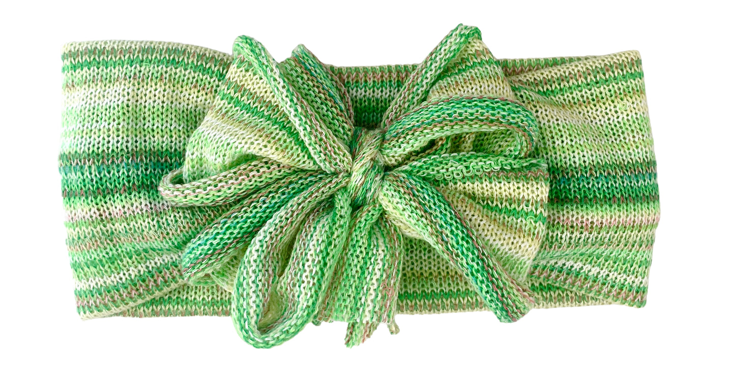 Messy Bow: Green Sweater Stripe